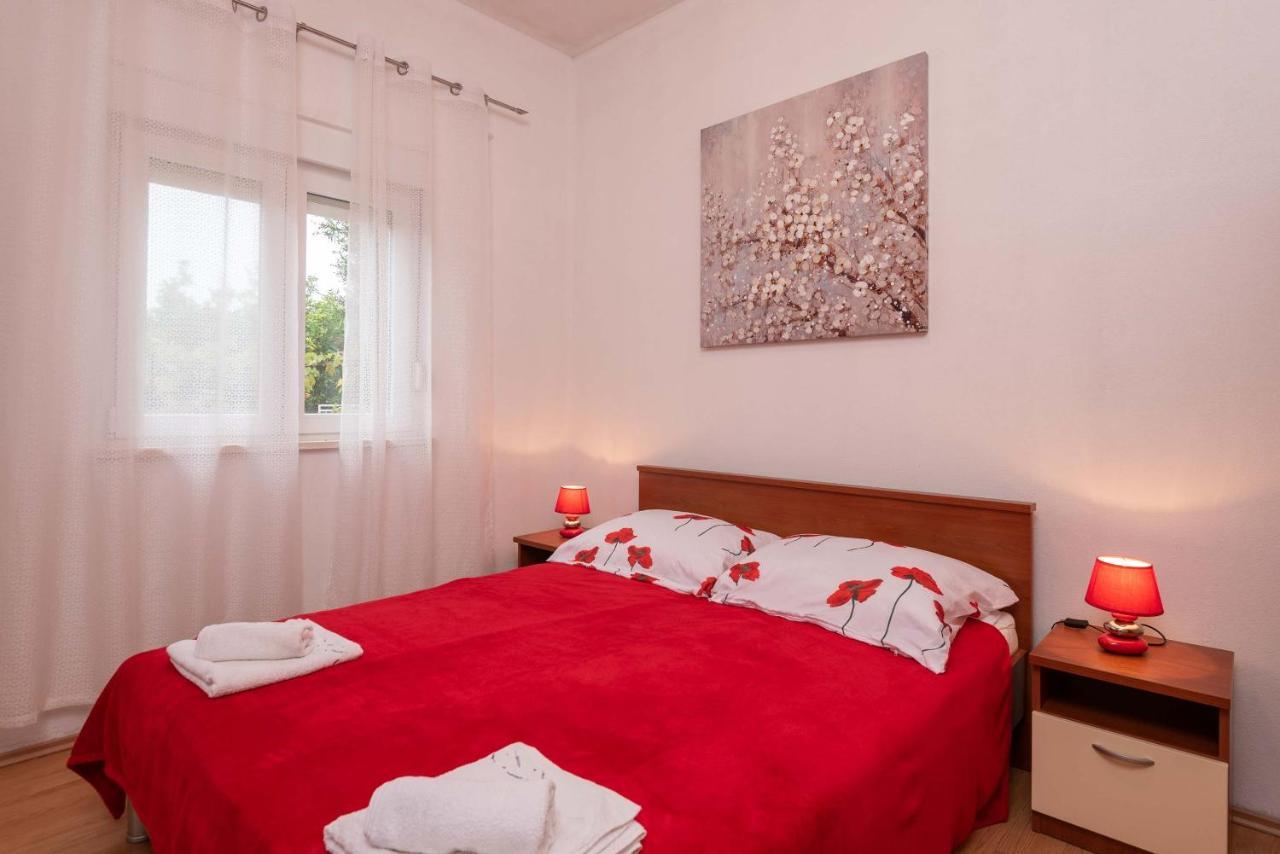 Apartment Milla Orebic Luaran gambar